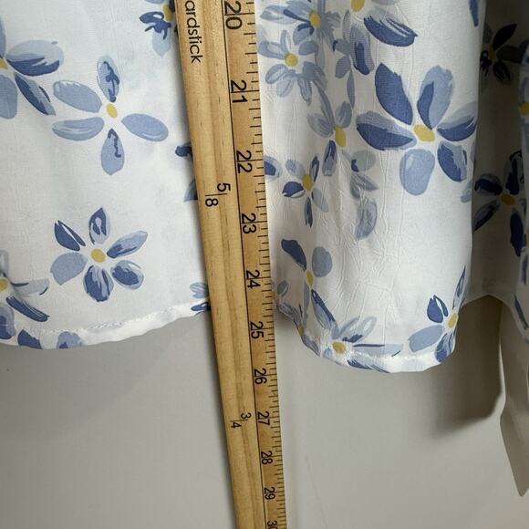 Dazy Floral Top Women Small White Blue Long Peasant Sleeve Button Up Cottagecore - Picture 8 of 8